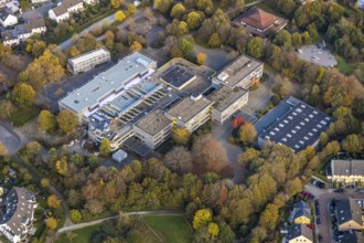Aerial photo, Saarn school centre, comprehensive school, Berufskolleg Lehnerstraße, Saarn, Mülheim