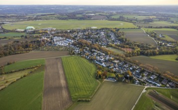 Aerial view, airport housing estate Mülheim, new development area Parsevalstraße, airport