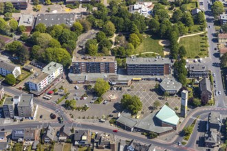 Aerial view, Feldmark market square, Friedenskirche Protestant church, Wesel, Ruhr area, Lower