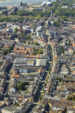 Aerial view, Hohe Straße shopping mile, green trees, protestant church Willibrordi-Dom, Wesel, Ruhr