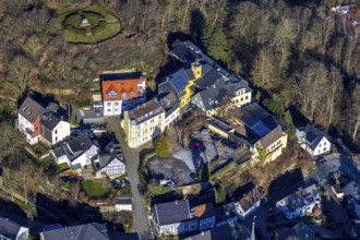Aerial view, castle ruins of Volmarstein Castle, Volmarstein Castle Hotel, Volmarstein, Wetter,