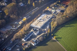 Aerial view, roof work on the roof of Lorenz Karosserie + Lack GmbH, Inder Aue, Hagener Straße,