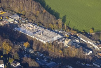 Aerial view, roof work on the roof of Lorenz Karosserie + Lack GmbH, Inder Aue, Hagener Straße,
