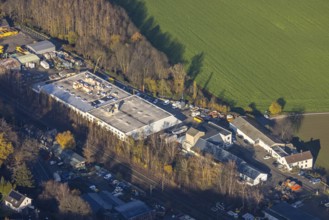 Aerial view, roof work on the roof of Lorenz Karosserie + Lack GmbH, Inder Aue, Hagener Straße,