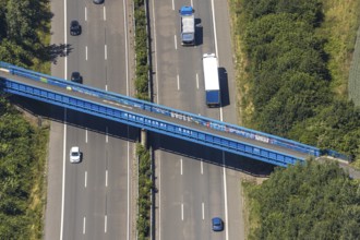 Aerial view, cycle path and hiking trail, Rheinischer Esel bridge, A44 motorway, Witten,