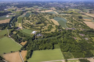 Aerial view, golf course, golf club Op de Niep, Neukirchen-Vluyn, Lower Rhine, North