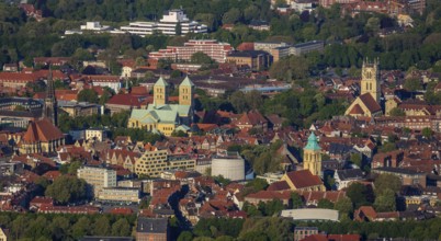 Aerial view, Old Town, St Paul's Cathedral, Cathedral SquarePaulus-Dom, Domplatz, catholic