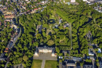 Aerial view, Westfälische Wilhelms-Universität Münster, Schlossplatz, Botanischer Garten,