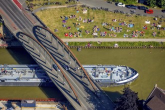 Aerial view, bathing at the canal, Dortmund-Ems canal, sunbathing lawn, sunbathing,