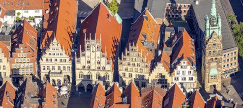 Aerial view, Prinzipalmarkt, historic town hall, Stadthausturm, overwater, Münster, Münsterland,