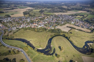 Aerial view, river Lippe, Lippe meadows, nature reserve, bridge Heintroper Straße over the Lippe,