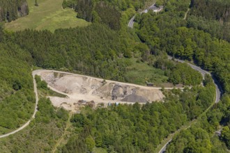 Aerial view, excavations Grubenstraße, Halberbracht, Lennestadt, Sauerland, North Rhine-Westphalia,