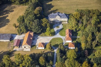 Aerial view, Schloss Herringhausen, Herringhausen, Lippstadt, Kreis Soest, North Rhine-Westphalia,