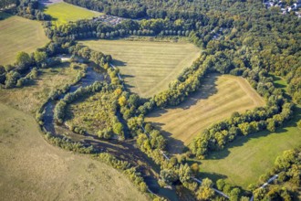 Aerial view, river Lippe, Lippeauen-West, Hagedornsweg, Lippstadt, district Soest, North