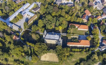 Aerial view, Gymnasium Schloss Overhagen, Overhagen, Lippstadt, Kreis Soest, North