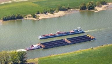 Aerial view, cargo ships on the Rhine, river Rhine, Rees, Lower Rhine, North Rhine-Westphalia,