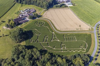 Aerial photo of Baür Lünemann's corn maze in Selm Cappenberg. This year's theme is Europe. Selm,