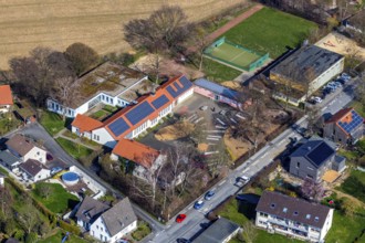 Aerial view, Hellweg primary school, Ampen, Soest, Soester Börde, North Rhine-Westphalia, Germany,