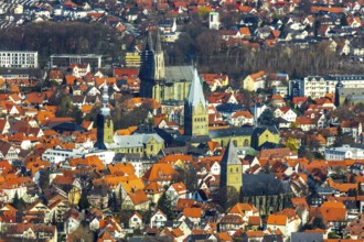Aerial view, city centre view, old town, protestant church Sankt Maria zur Wiese, St. Petri Alde