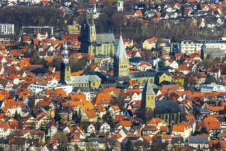 Aerial view, city centre view, old town, protestant church Sankt Maria zur Wiese, St. Petri Alde