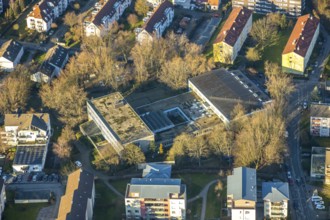 Aerial photo, closed Gustav-Heinemann-Schule, Holthausstraße, Schwelm, Ruhr area, North