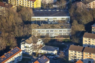 Aerial photo, closed Gustav-Heinemann-Schule, Holthausstraße, Schwelm, Ruhr area, North