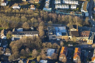 Aerial view, Pass Gummiwerke GmbH Plant 1, Hattinger Straße, Städt. Gemeinschaftsgrundschule