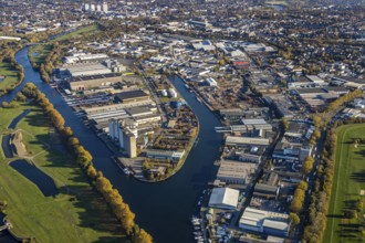 Aerial view, Rhine-Ruhr harbour Mülheim, shipping canal, Am Nordhafen, Rheinstraße, Speldorf,