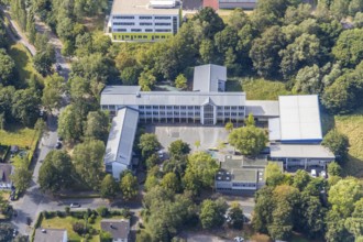 Aerial photograph, Städt. Comprehensive school Menden, Menden, Sauerland, Märkischer Kreis, North
