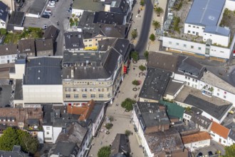 Aerial view, pedestrian zone, Hauptstraße, corner Westwall Nordwall, steles at the site of old city