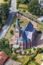 Aerial view, catholic church St. Antonius Einsiedler, Halinger Dorfstraße, Antoniuskirchplatz,