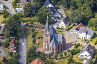 Aerial view, catholic church St. Antonius Einsiedler, Halinger Dorfstraße, Antoniuskirchplatz,