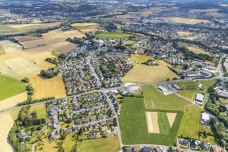 Aerial view, local view Holzen, Menden, Sauerland, Märkischer Kreis, North Rhine-Westphalia,