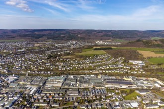Aerial view, commercial area Fritz-Honsel-Straße, residential area Hünenburgstraße, Meschede,