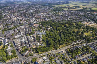 Aerial view, Mörs centre, castle park, Mörs, Ruhr area, North Rhine-Westphalia, Germany, DE,