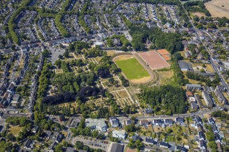 Aerial photo, Rheinpreußenstation, sports field, tennis court, cemetery, Meerbeck, Mörs, Ruhr area,