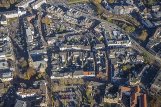 Aerial view, Old Town, Neuer Wall, Wallzentrum, Mörser Zentrumsee, Mörs, Ruhr area, North