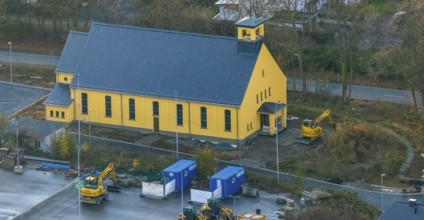 Aerial view, chapel, construction area former Kanaal van Wessem barracks, residential complex and