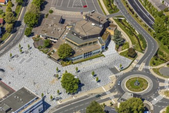 Aerial view, town hall, Otto-Fuchs-Platz, Meinerzhagen, Märkischer Kreis, Sauerland, North