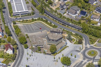 Aerial view, town hall, Otto-Fuchs-Platz, Meinerzhagen, Märkischer Kreis, Sauerland, North