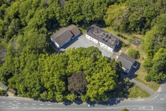 Aerial view, burnt down, destroyed OBDACHLOSENASY, former company building Autoreifen und Autoteile