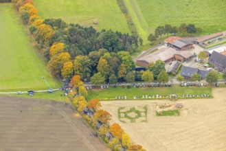 Aerial photo, thousands of spectators watched with great interest as the Gersteinwerk chimney was