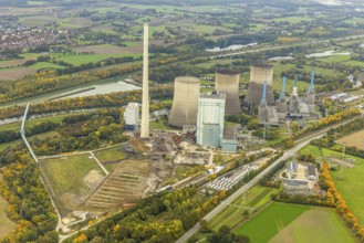 Aerial photo, thousands of spectators watched with great interest as the Gersteinwerk chimney was