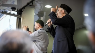 Gaziantep, Türkiye – October 11, 2025: Renowned Turkish Islamic scholar and preacher Dr. Ihsan