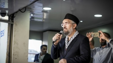 Gaziantep, Türkiye – October 11, 2025: Thousands of Turkish citizens take part in a large