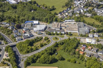 Aerial view, commercial area Langenscheid on the B229, Halver, Märkischer Kreis, Sauerland, North
