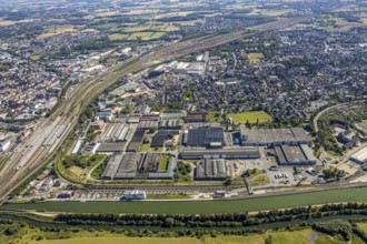 Aerial view, overview industrial area at the canal, former Thyssen site, Hafenstraße, Westlich
