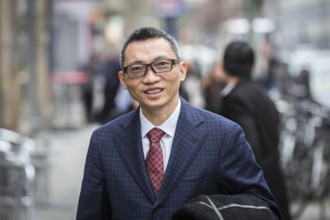 DEU Germany Germany Berlin Chinese billionaire Charles Chen Yidan during a meeting with Taz