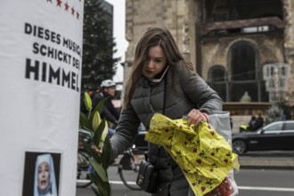 DEU Germany Germany Berlin Day after the attack on the Christmas market at the Memorial Church
