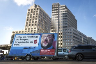 DEU Germany Germany Berlin Car supporter with AFD poster against Schulz refugee policy on Potsdamer